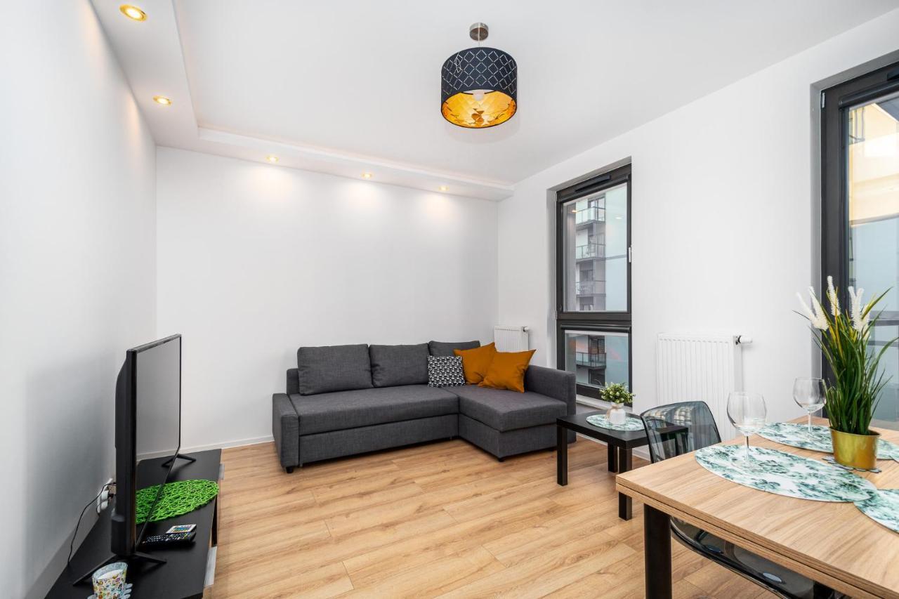 Апартаменты Apart D&K Free Parking Marcina Kasprzaka 29C Варшава Экстерьер фото